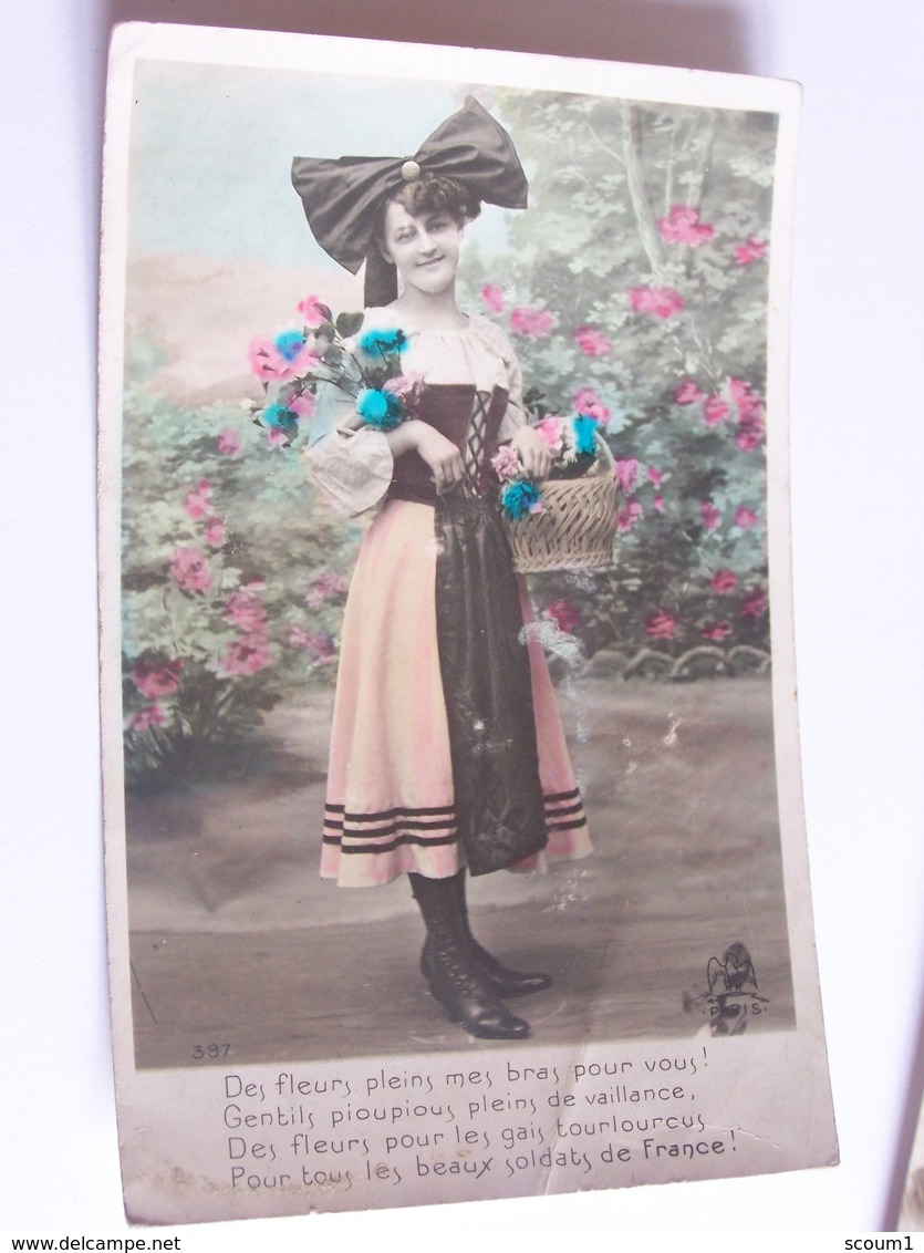 Lot B De 20 Cpa Femme En Robe Longue - 5 - 99 Postcards