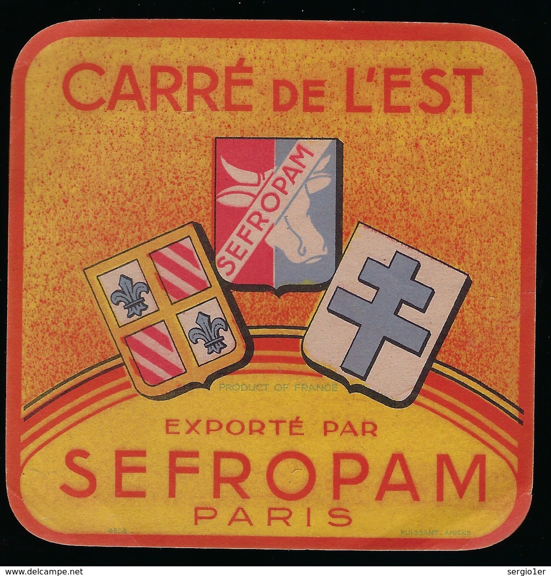 Etiquette Fromage Carré De L'est Sefropam Paris "croix De Lorraine, Blason, Vache" - Fromage