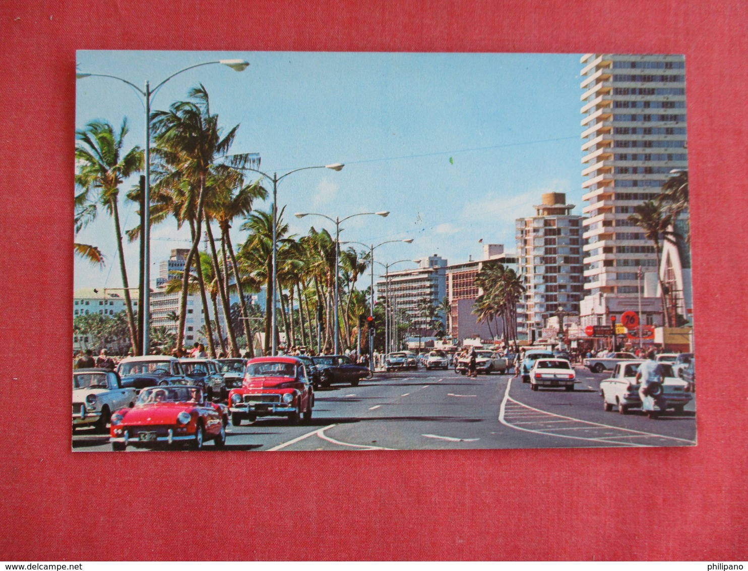 Kalakaua Ave Classic Autos Hawaii > Honolulu >ref 3135 - Honolulu