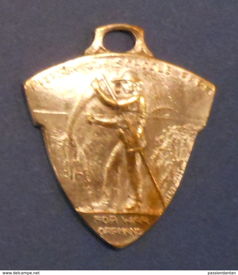 Médaille En Métal Blanc - Ferme École Pittsburgh Pour Orphelins De Guerre à Champagne Sur Seine - Profesionales / De Sociedad