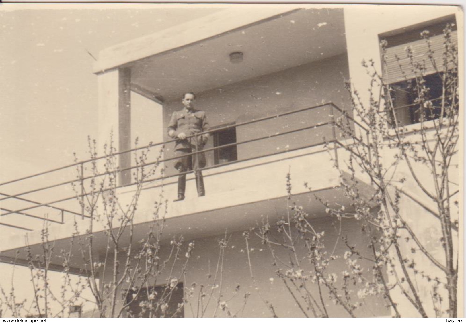 CROATIA, ZADAR   --  JNA, YUGOSLAV OFFICER, MART 1945  ~~  ORIGINAL PHOTO  ~~  8,4 Cm X 6,2 Cm - Sonstige & Ohne Zuordnung