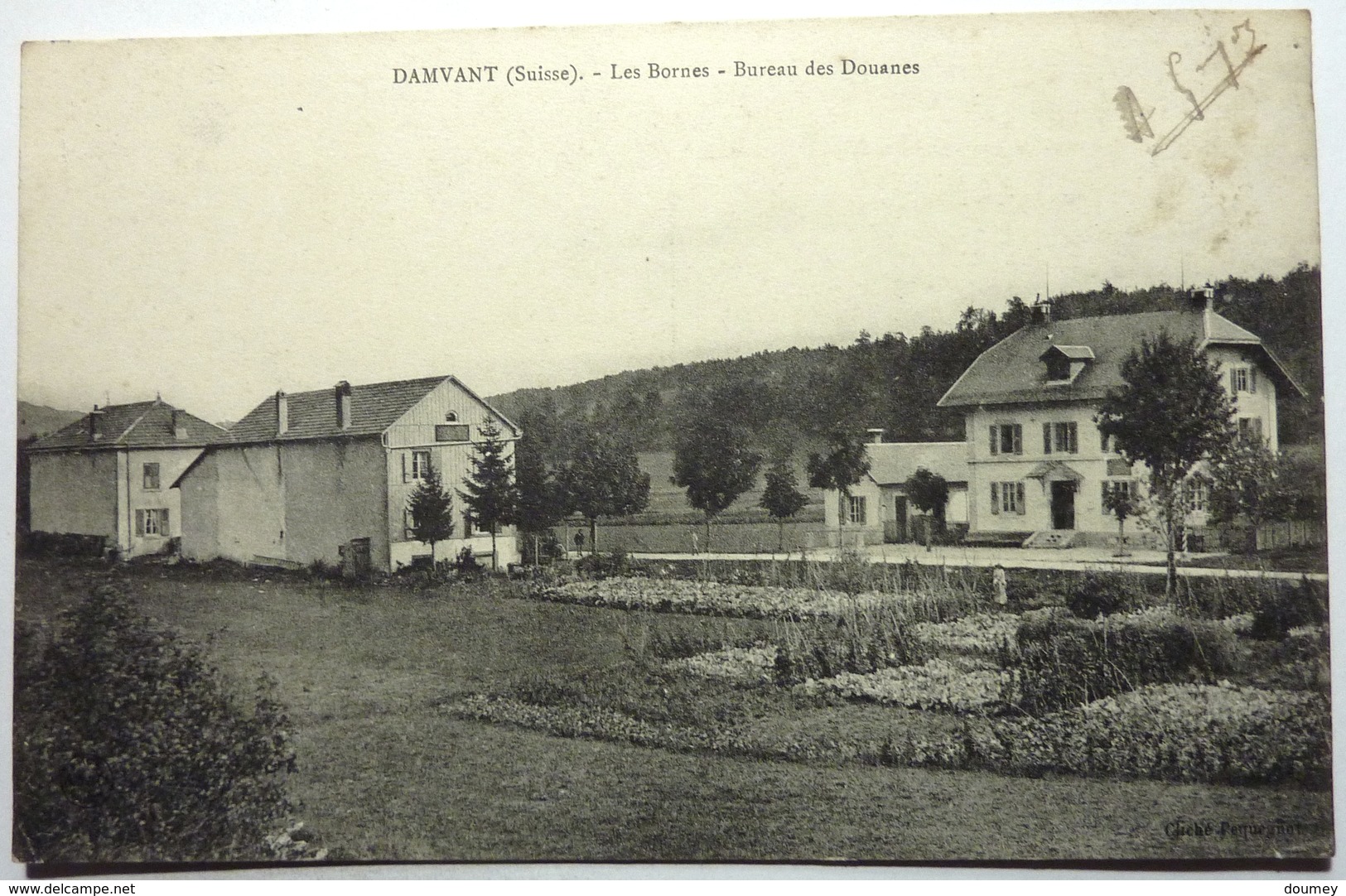 LES BORNES - BUREAU DES DOUANES - DAMVANT - Damvant