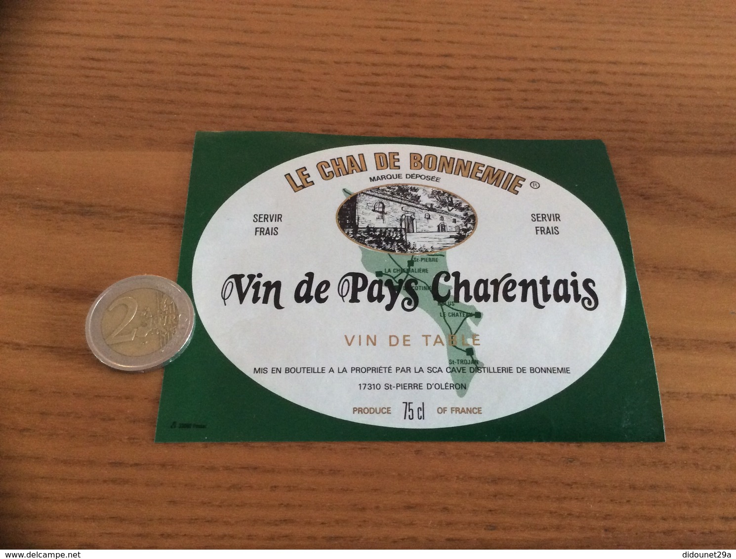 Etiquette «Vin De Pays Charentais - LE CHAI DE BONNEMIE - St-Pierre-dOléron (17)» Carte île D’Oléron - Blancs
