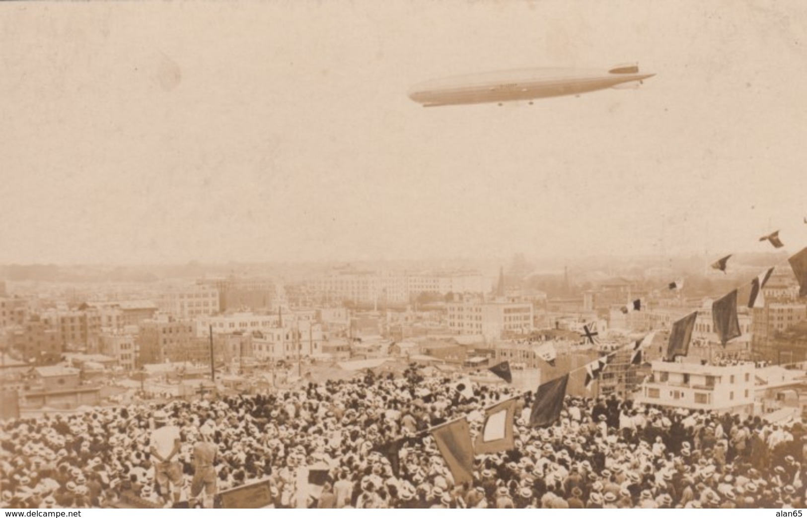 Air Ship Dirigible Over City And Near Hangar, Lot Of 4 Different C1920s/30s Vintage Photos - Aviation
