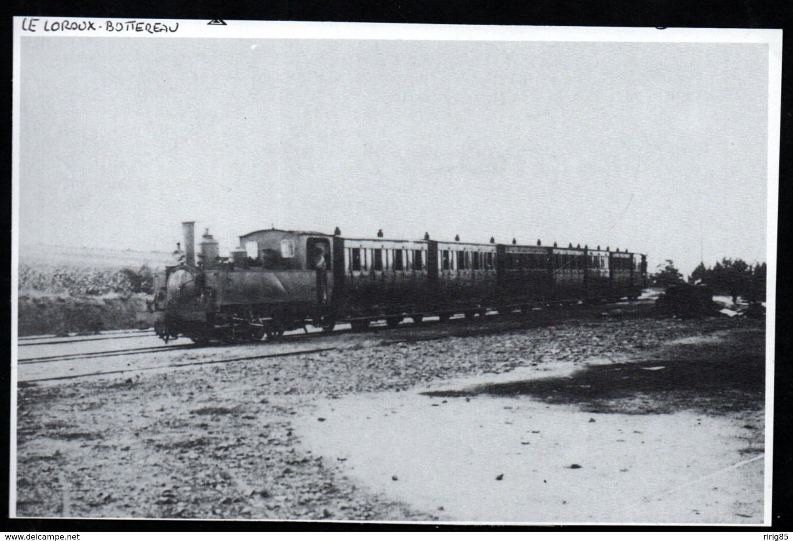 1986  --  TRAIN EN GARE DU LOROUX BOTTEREAU  DEBUT DE SIECLE   3Q454 - Non Classés