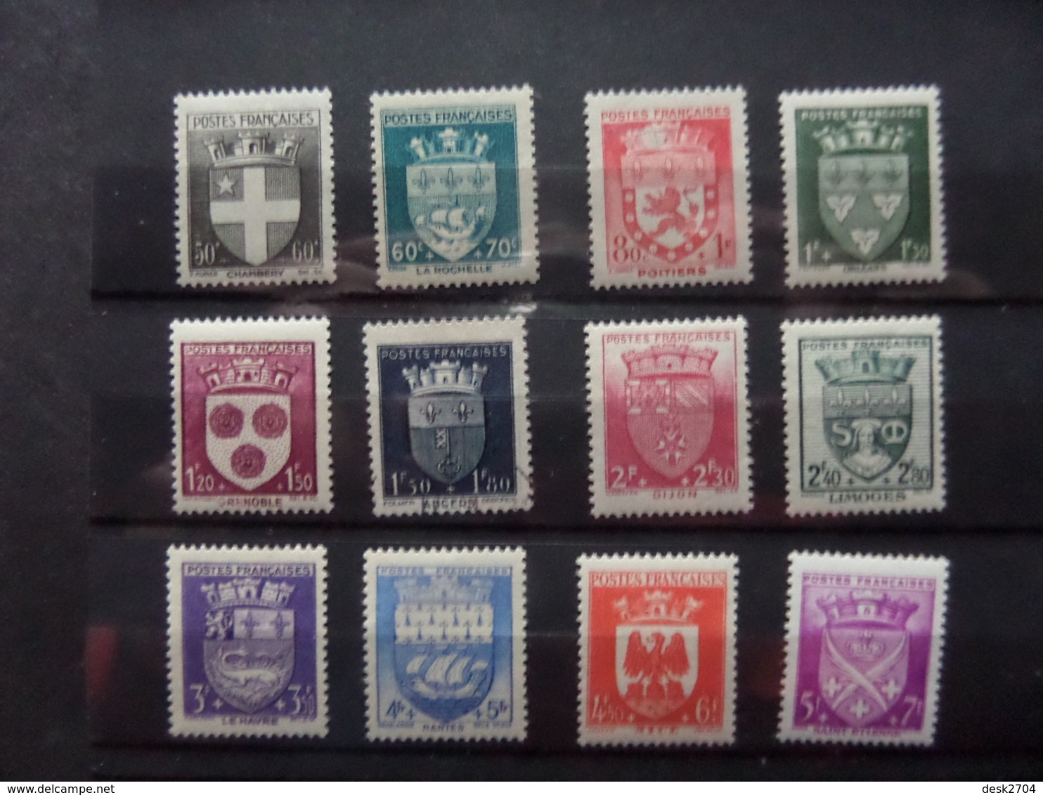 Au Profit Du Secours National. Armoiries De Villes (II) - Unused Stamps