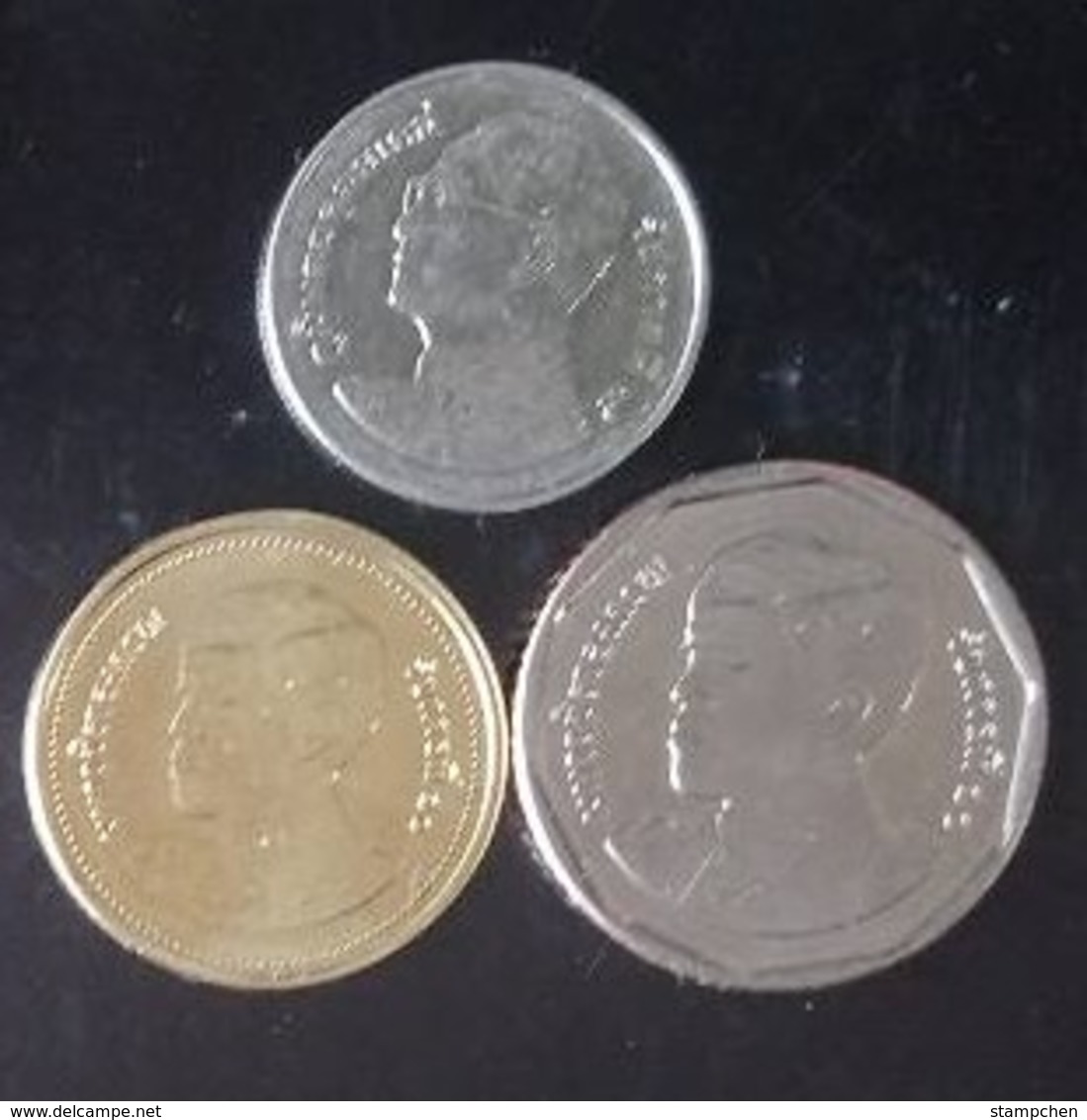 Thailand 3 Circulation Coins  1,2 & 5 Baht - Thaïlande