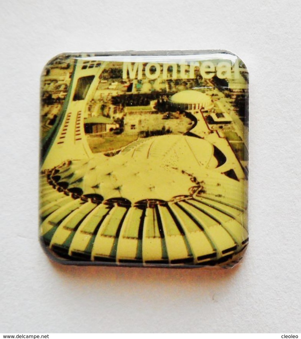 Pin's Stade Montréal Canada - 36R - Villes