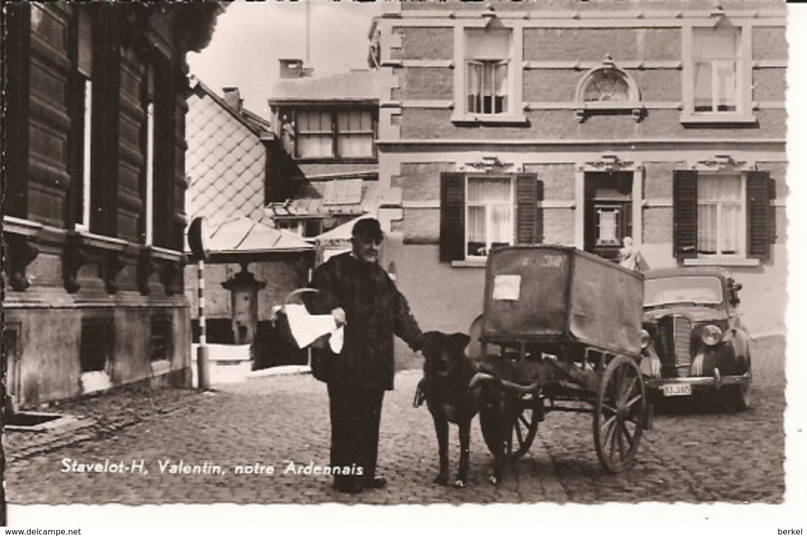 STAVELOT - H VALENTIN Notre Ardennais Avec Attelage De Chien Photo Veritable 1956 Auto Veteran 1064  D2 - Stavelot