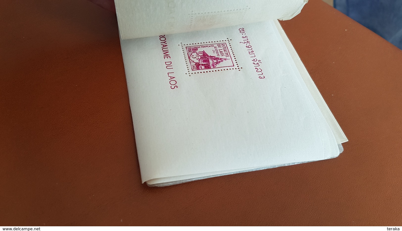 26 Timbres Laos En Carnet Attention Pas De Paypal Voir Description - Laos