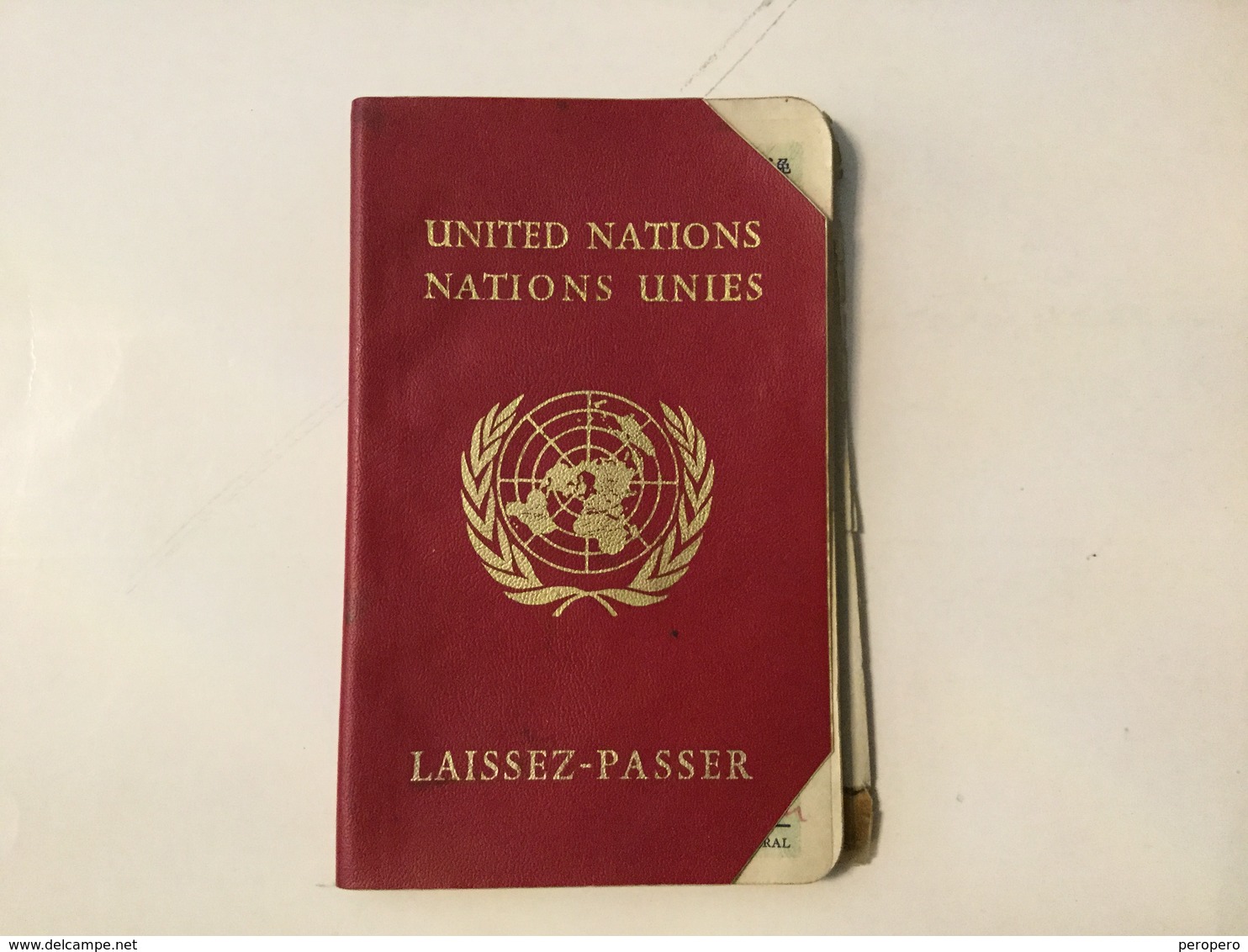 PASSPORT REISEPASS  PASSEPORT UNITED NATIONS LAISSEZ-PASSER VISA TO:IRAN,INDIA,AFGHANISTAN,LEBANON,TURKEY,THAILAND,BURMA - Historische Dokumente