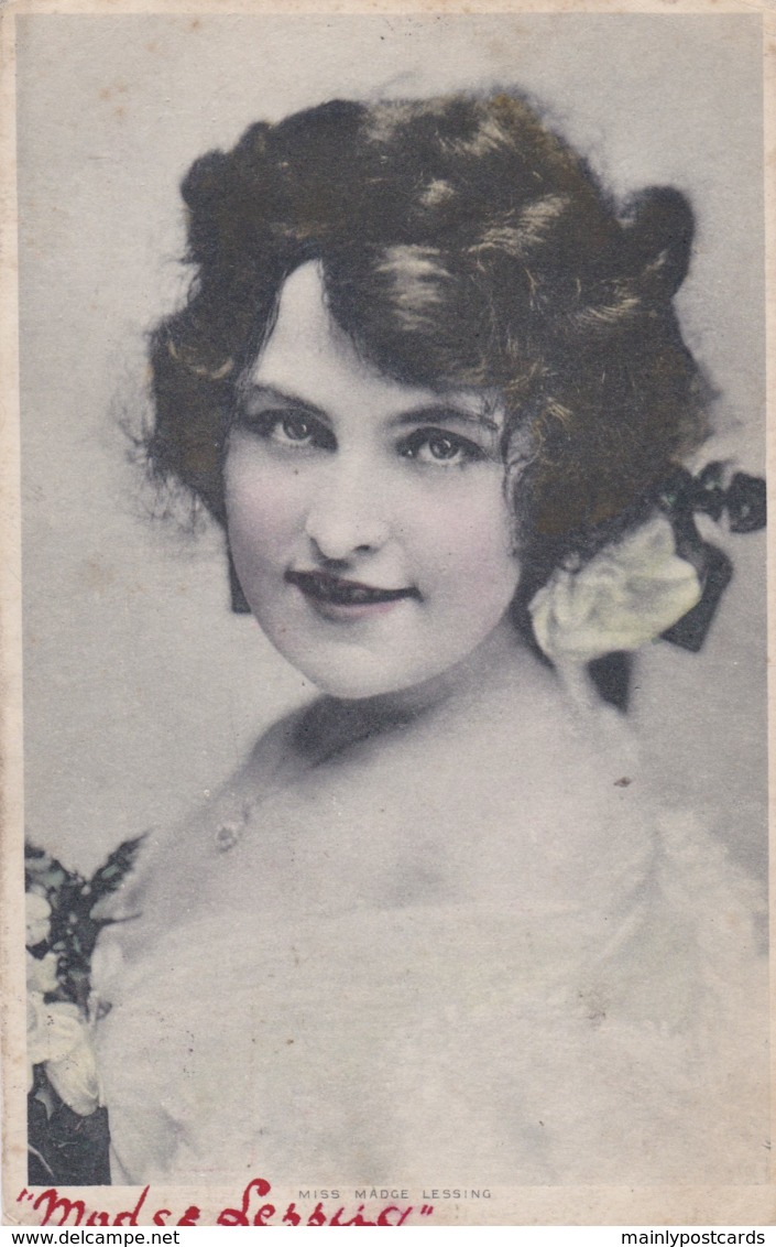 AR04 Actress - Miss Madge Lessing - Theatre