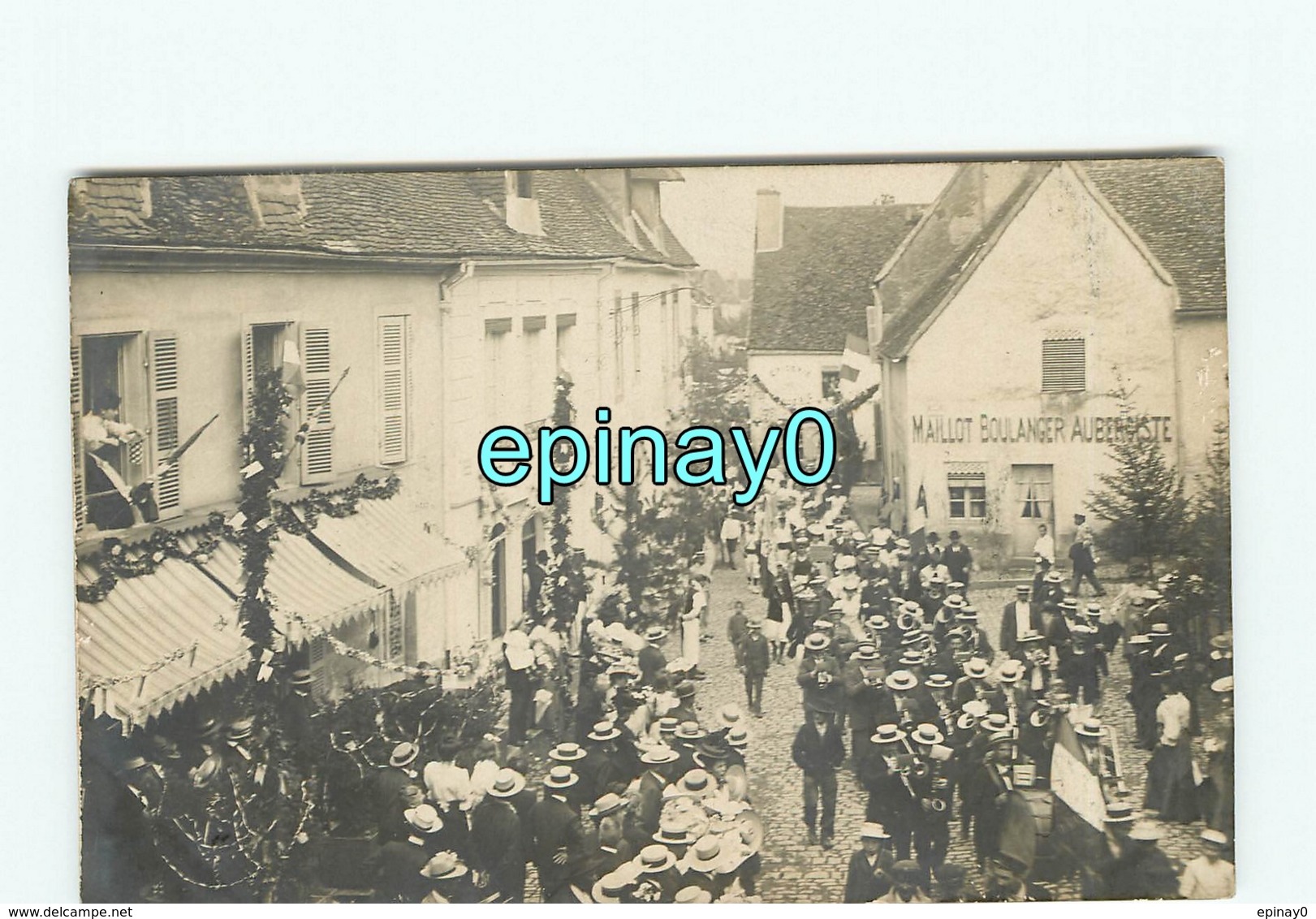 21 - ARNAY LE DUC - CARTE PHOTO Fanfare - Boulanger Maillot - Place Craquelin Et 16 Rue Du Collége - Arnay Le Duc