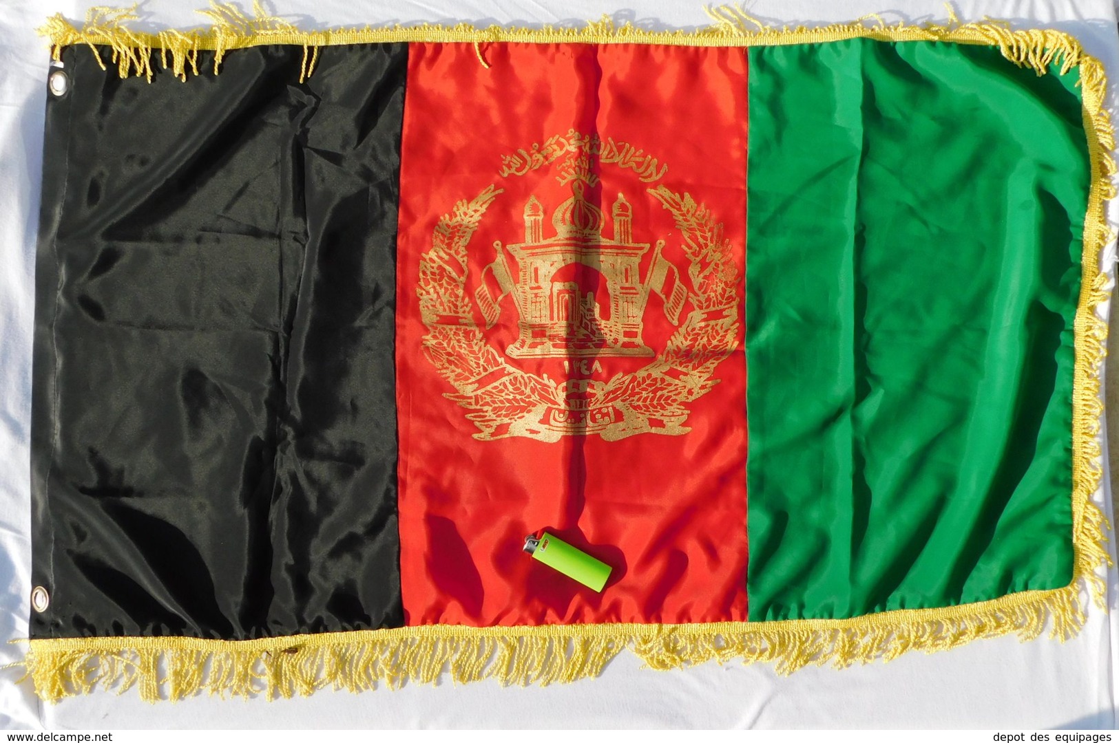 DRAPEAU AFGHANISTAN  Années 2000  ............état Neuf - Drapeaux