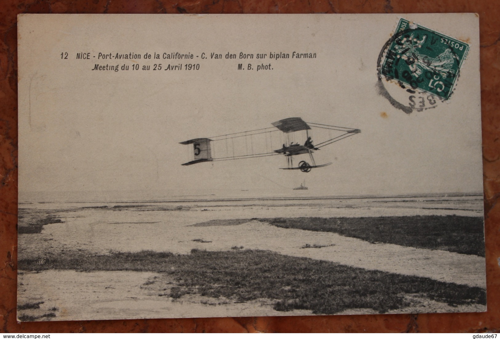 NICE (06) - PORT AVIATION DE LA CALIFORNIE - VAN DEN BORN SUR BIPLAN FARMAN - MEETING 1910 - Transport (air) - Airport