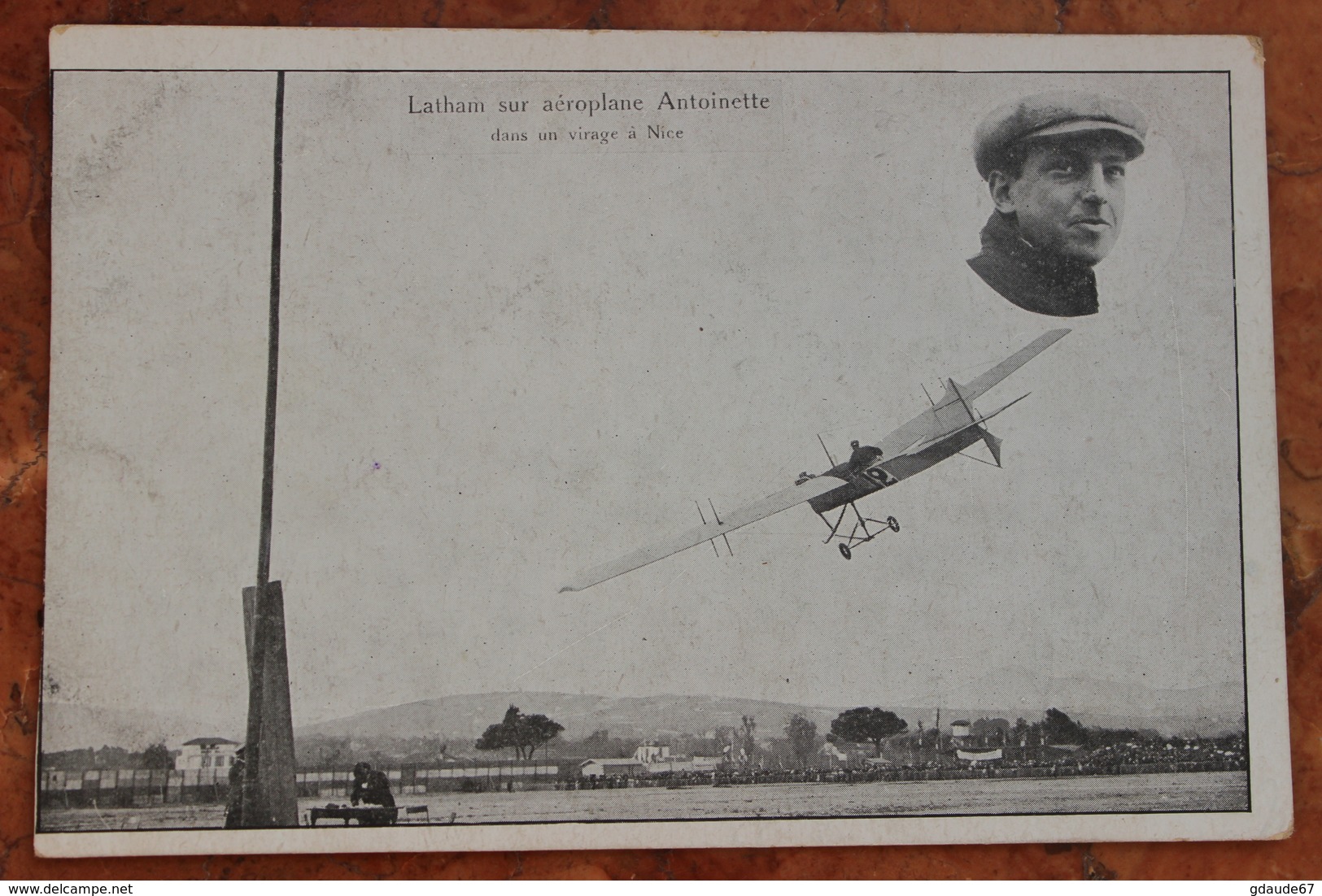 NICE (06) - LATHAM SUR AEROPLANE ANTOINETTE DANS UN VIRAGE A NICE - Aeronáutica - Aeropuerto