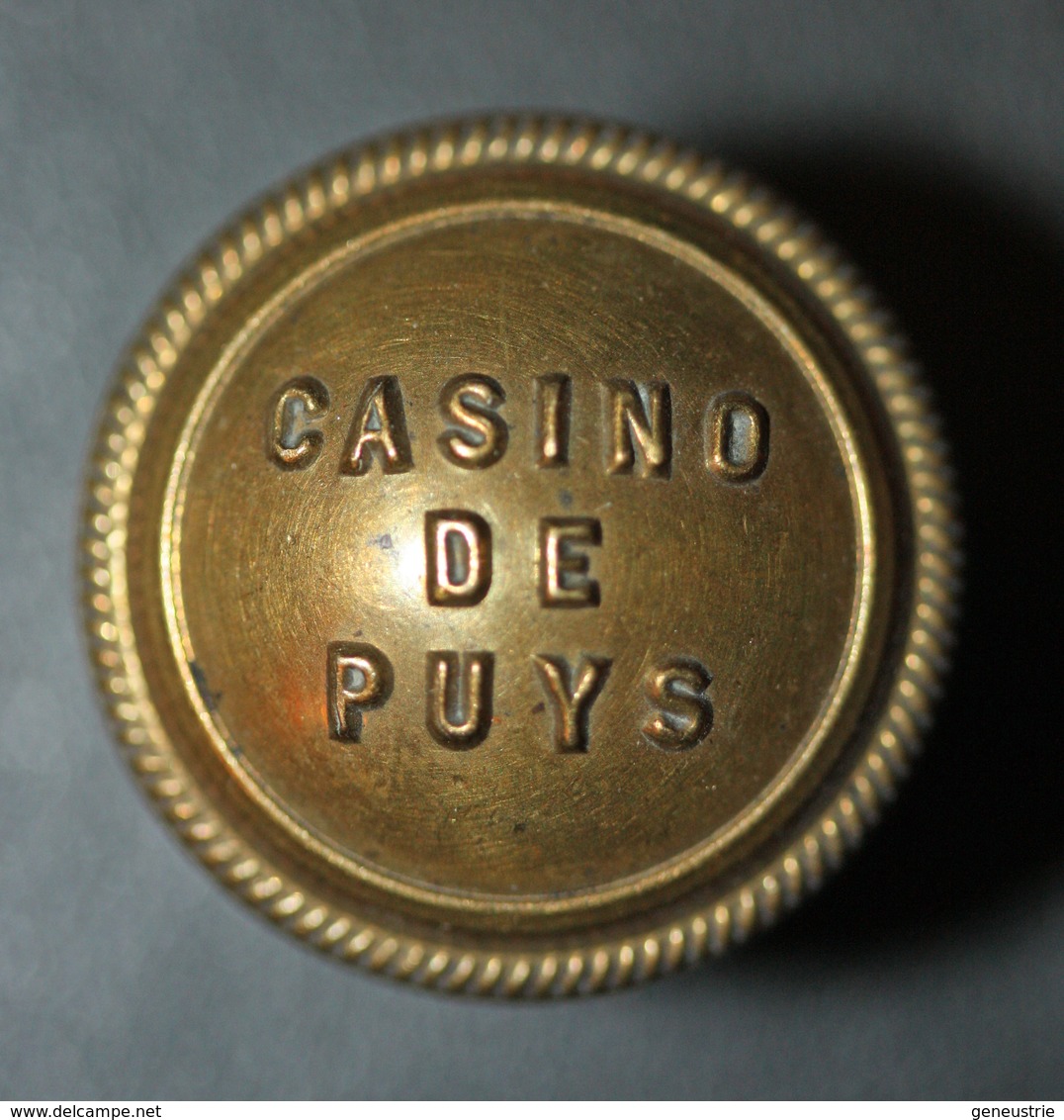 Rare ! Bouton D'uniforme De Croupier Du Casino De Puys (Dieppe) Normandie - Casino