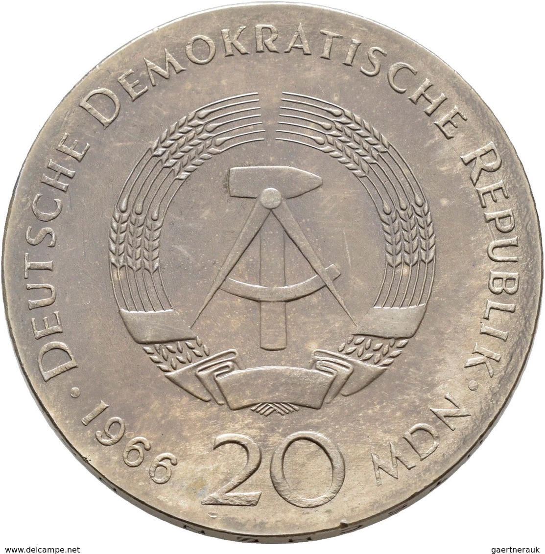 DDR: 20 Mark 1966, Gottfried Wilhelm Leibniz, Jaeger 1518, Kleiner Punkt, Schöne Patina, Vorzüglich. - Sonstige & Ohne Zuordnung