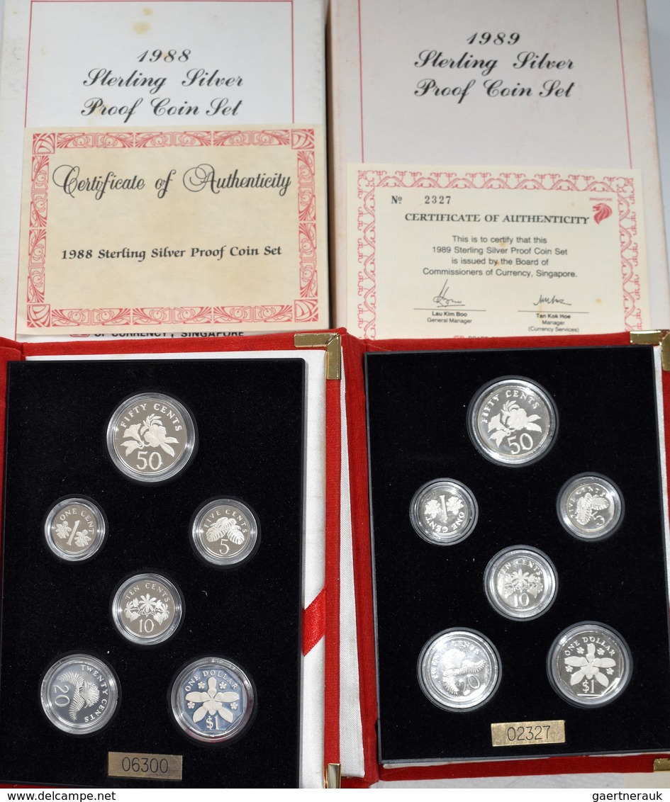 Singapur: Lot 2 X Singapore Proof Set: 1988 (6 Coins), PS 22 (KM 49a-52a,53.1a,54c) + 1989 (6 Coins) - Singapur