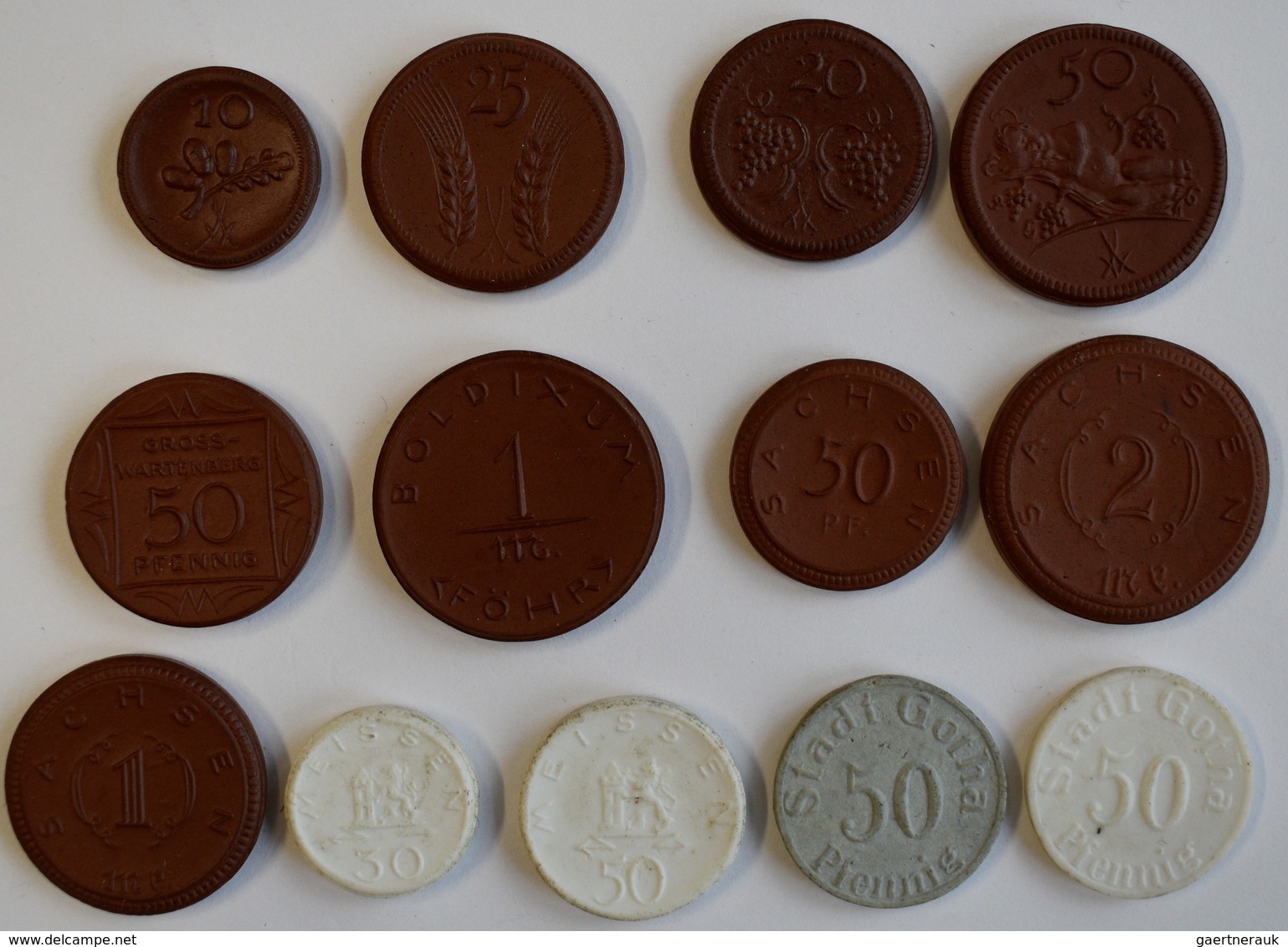 Deutschland: Lot 13 Porzellanmünzen: Münsterberg (Schles.), Growartenberg, Föhr, Meißen, Sachsen, Go - Autres & Non Classés