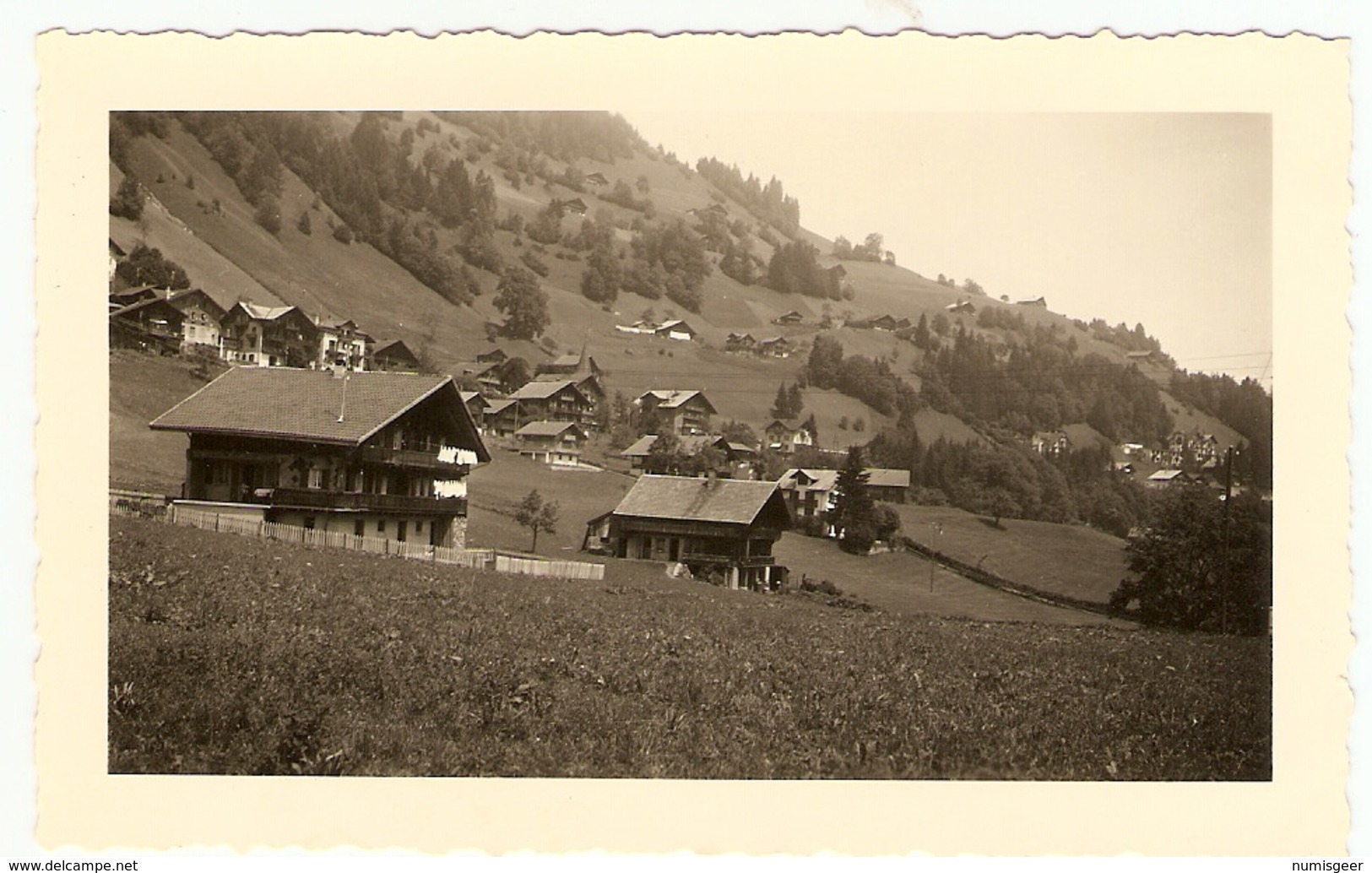 SUISSE  ( Valais )   Chalet à Champéry ( Format: 11.5 X7.5 ) - Lieux