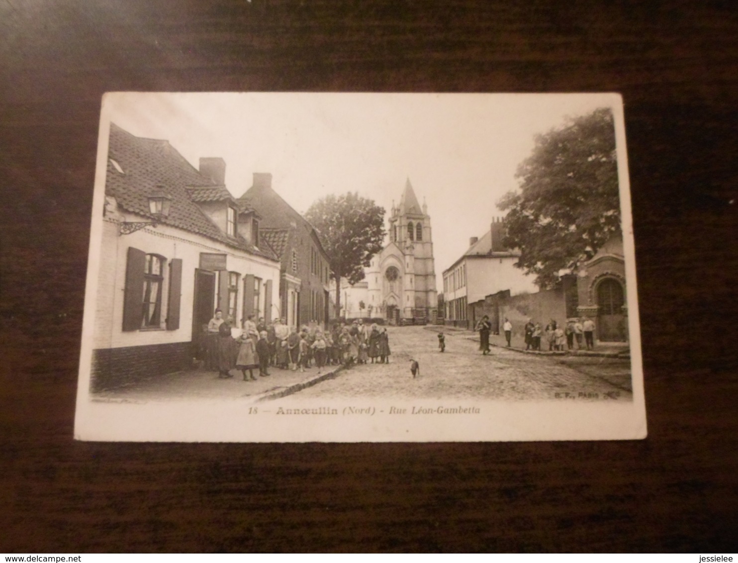 CPA ANIMEE - ANNOEULLIN - RUE LEON GAMBETTA - ESTAMINET - Cafés