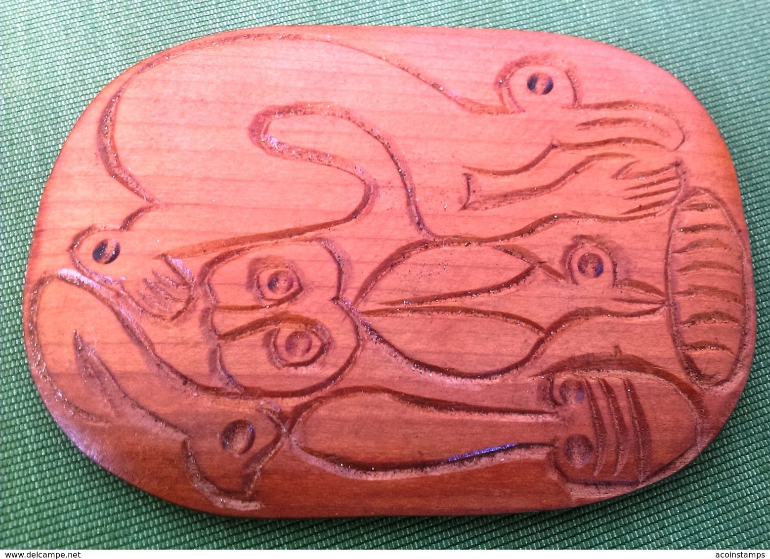 EASTER ISLAND / ISLA De PASCUA - "RONGO RONGO" A Wooden Plaque Is Never Deciphered ,11x9cm - Other & Unclassified