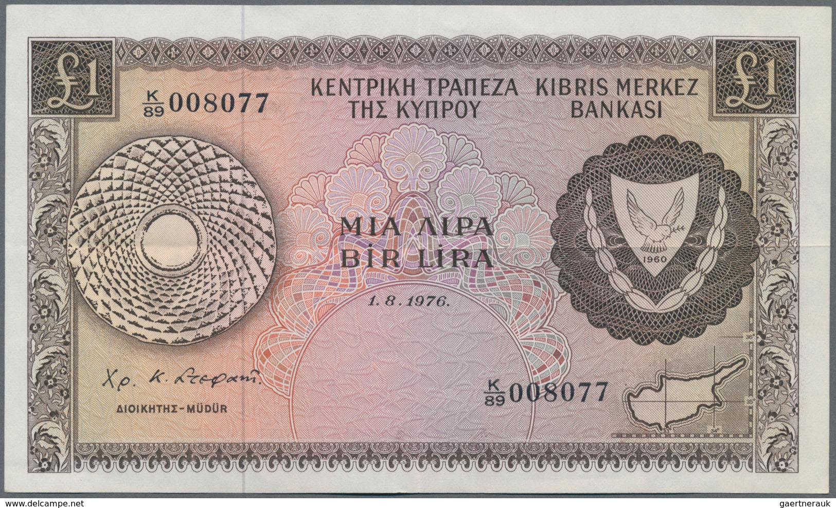 Cyprus / Zypern: Set Of 2 Notes Containing 500 Mils And 1 Pound 1976/79, The First In UNC, The Secon - Zypern