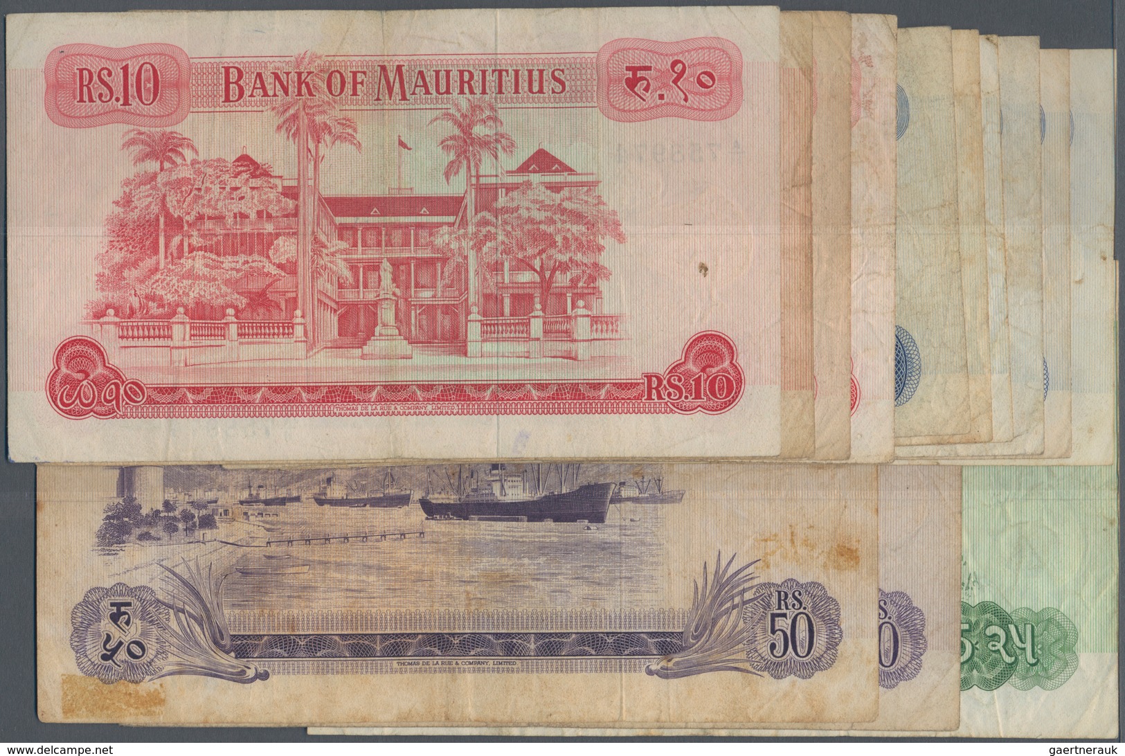 Mauritius: Set Of 13 Banknotes Containing 5x 5 Rupees ND(1967) P. 30 (F), 4x 10 Rupees ND(1967) P. 3 - Mauritius