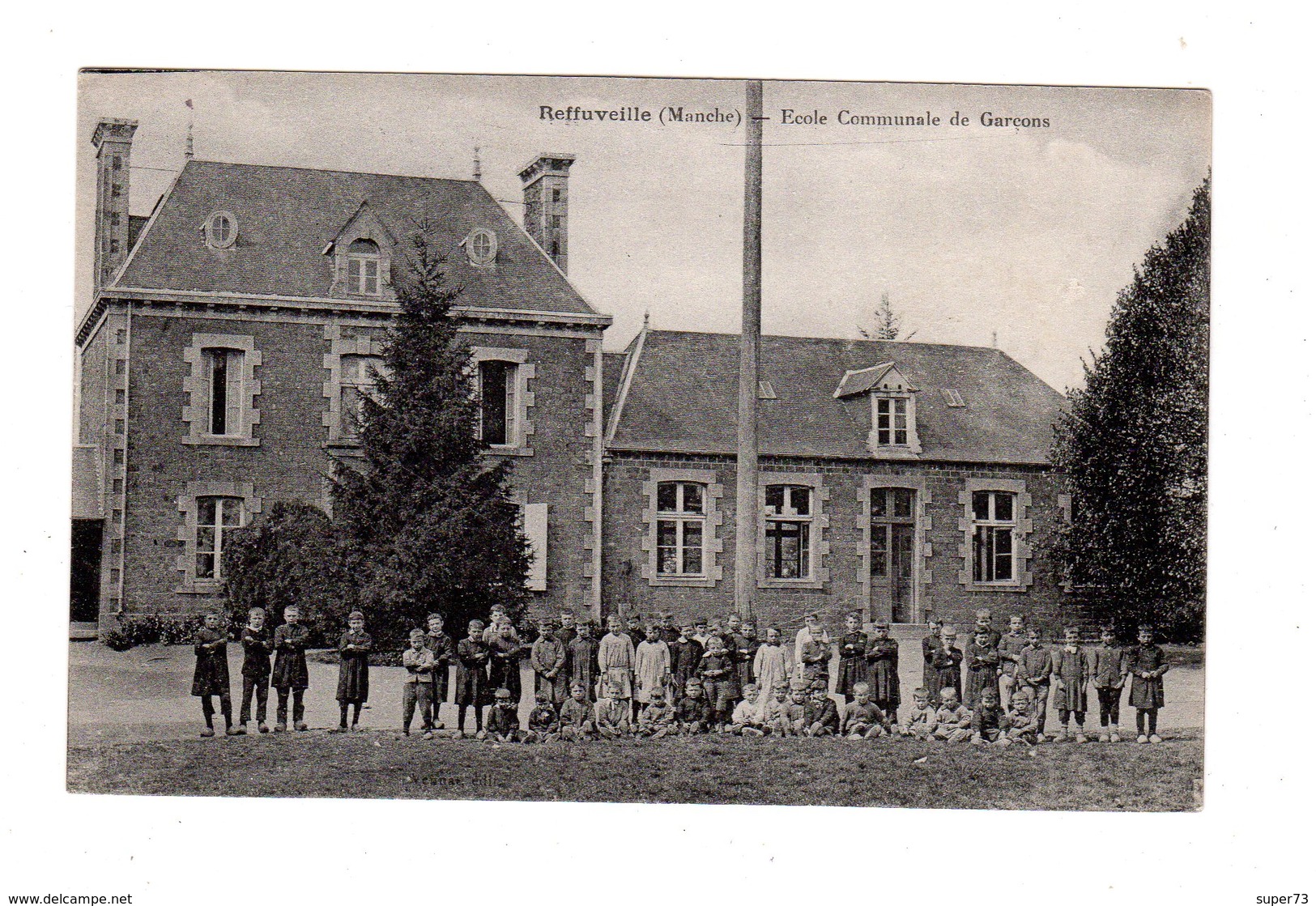 CPA 50 - Reffuveille ( Manche ) - Ecole Communale De Garçons - Autres & Non Classés