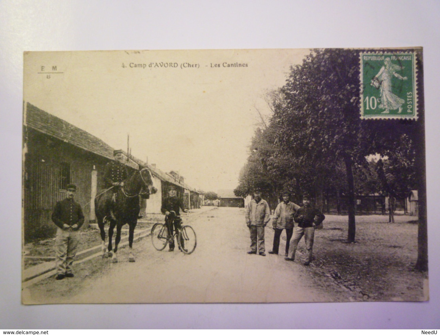CAMP D'AVORD  (Cher)  :  Les CANTINES   1922   XXX - Avord