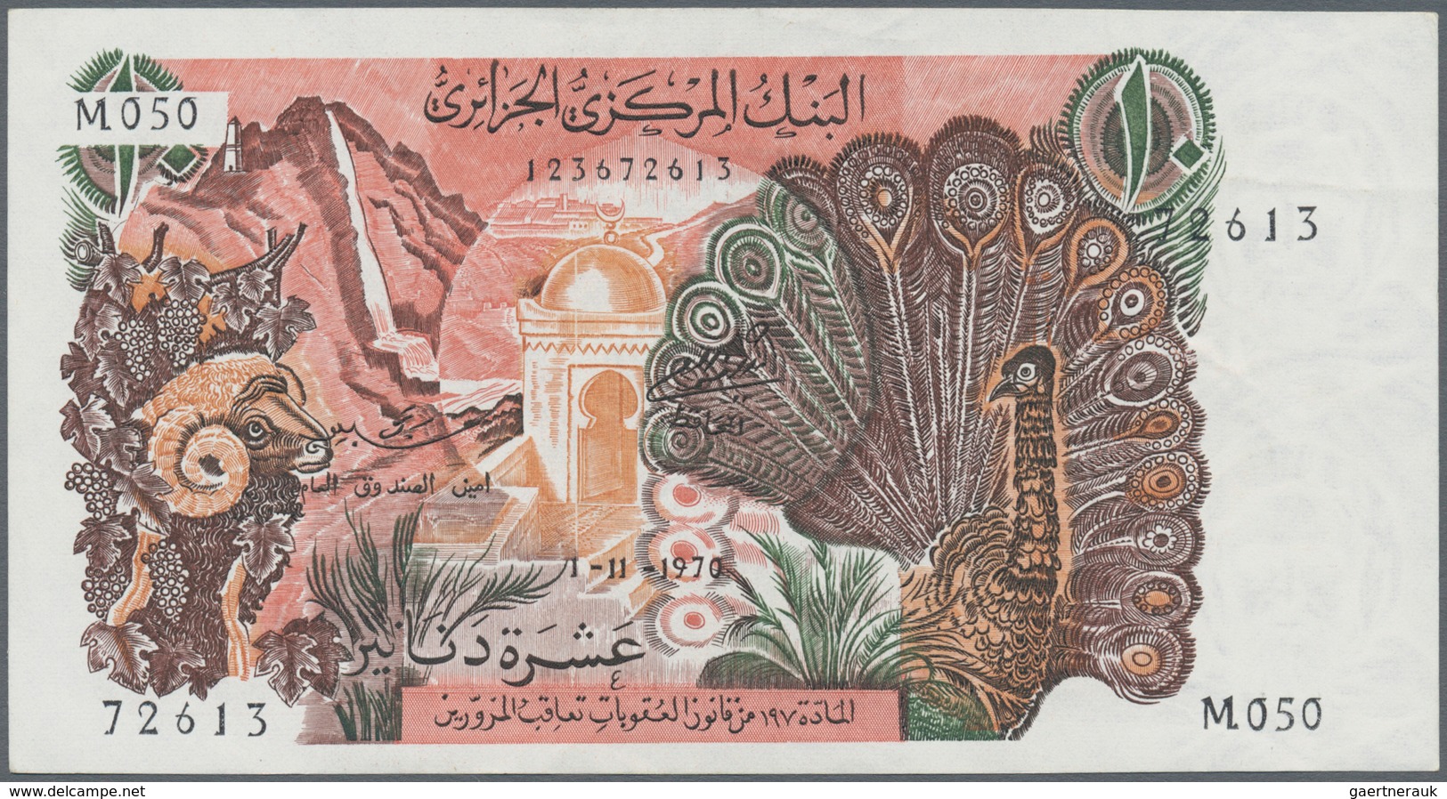 Africa / Afrika: large lot of about 620 banknotes from Africa & Middle East collected in 2 red album