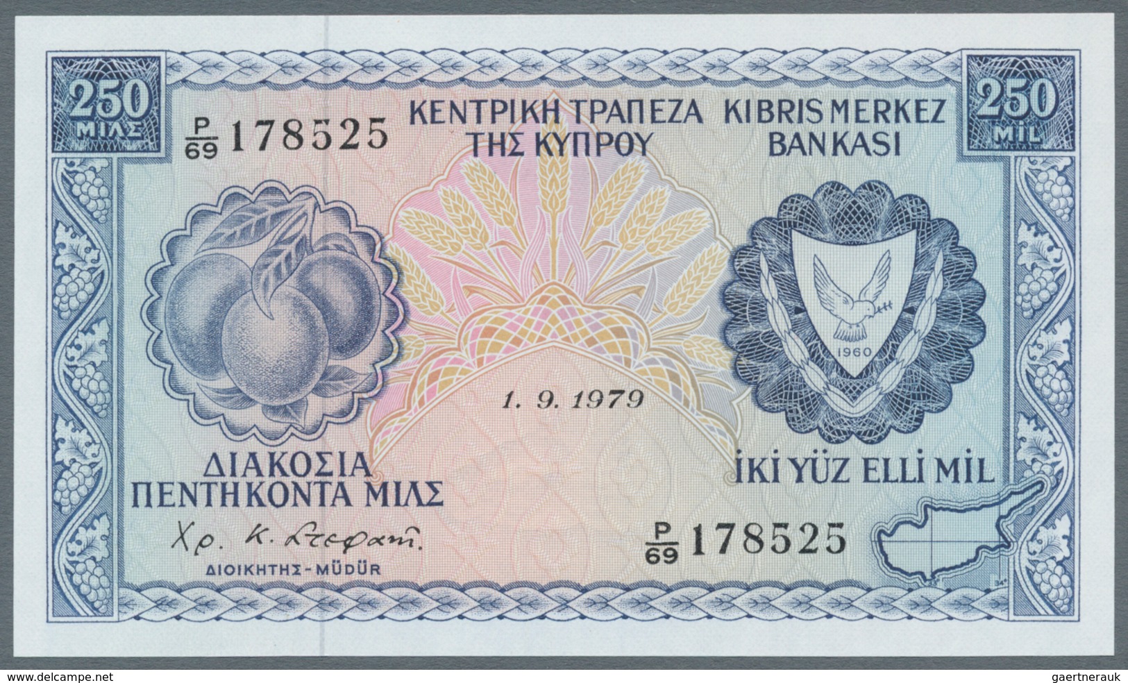 Europa: Large Collection Of About 600 Banknotes From Europa In Collectors Album, Mostly In UNC Condi - Andere - Europa