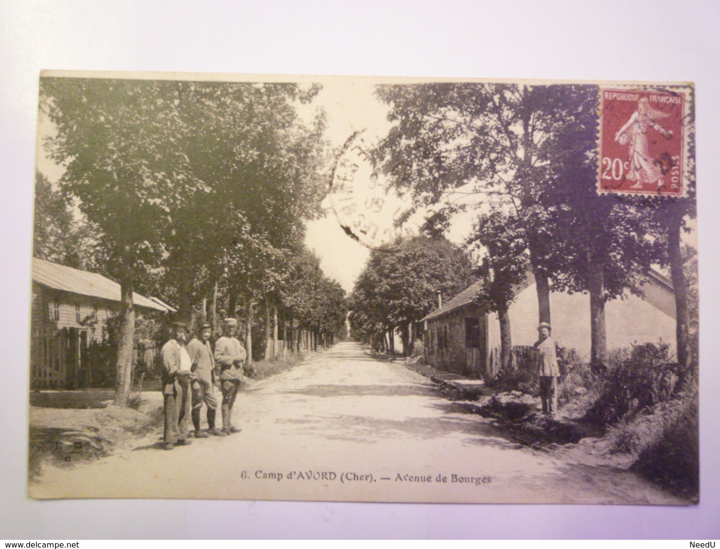 CAMP D'AVORD  (Cher)  :  Avenue De Bourges  1922   XXX - Avord