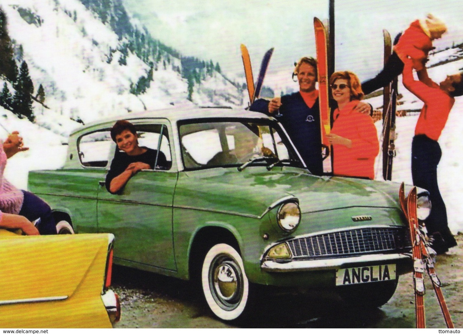 Ford Anglia 105E  -  1961  -  CPM - Toerisme