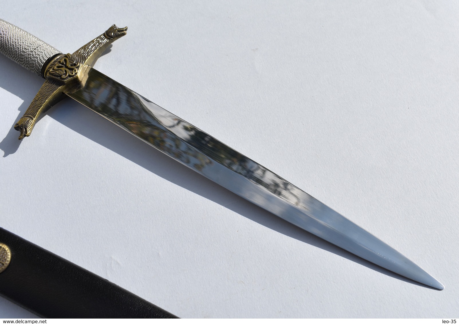 Reproduction de dague de chevalier marqué Lancelot