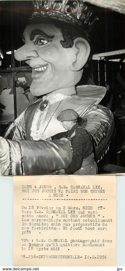 CARNAVAL DE NICE - SA MAJESTE : Roi Des Jouets - Photo Agence Intercontinentale - 1954 - Lugares