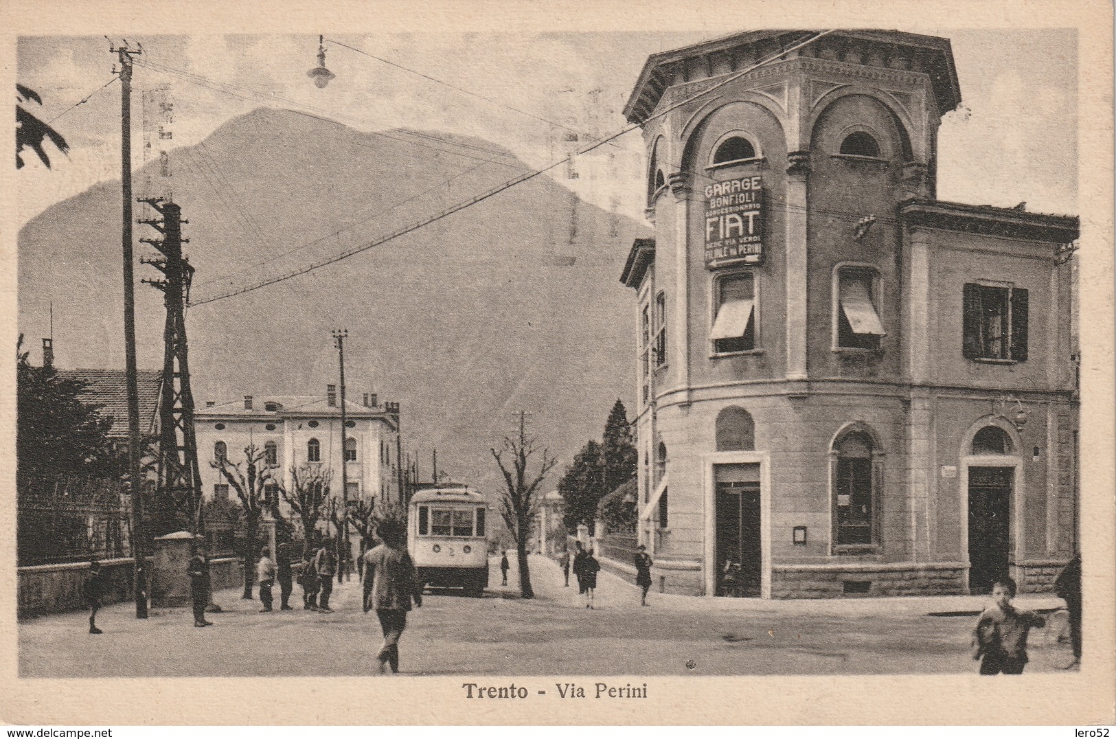 TRENTO CITTA' D'EPOCA VIA PERINI FTO. PICC. ANNO 1929 BELLI I DETTAGLI ANIMATA - Trento