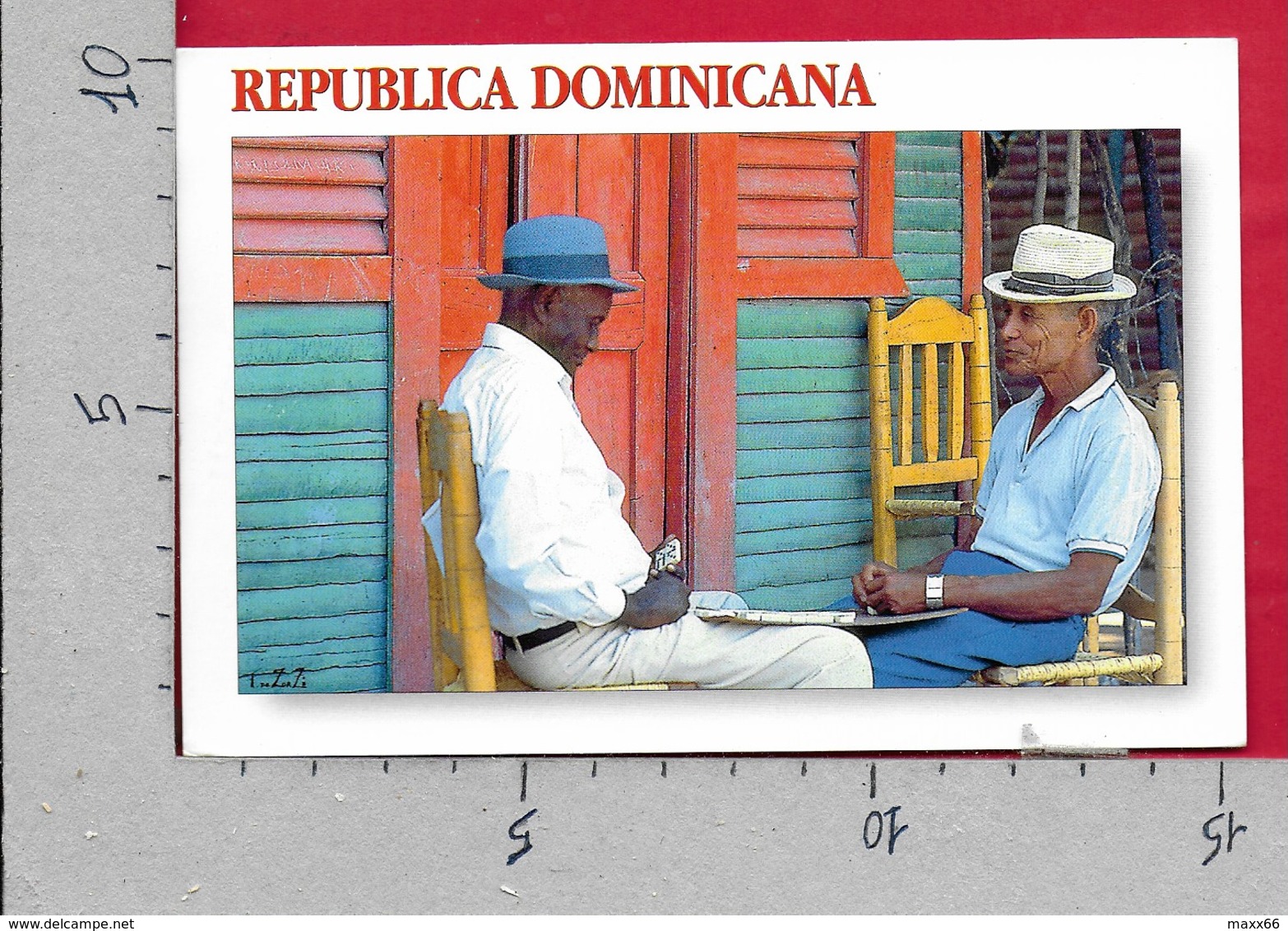 CARTOLINA VG REPUBLICA DOMINICANA - Jugadores De Domino - 10 X 15 - ANN. 2008 - Repubblica Dominicana