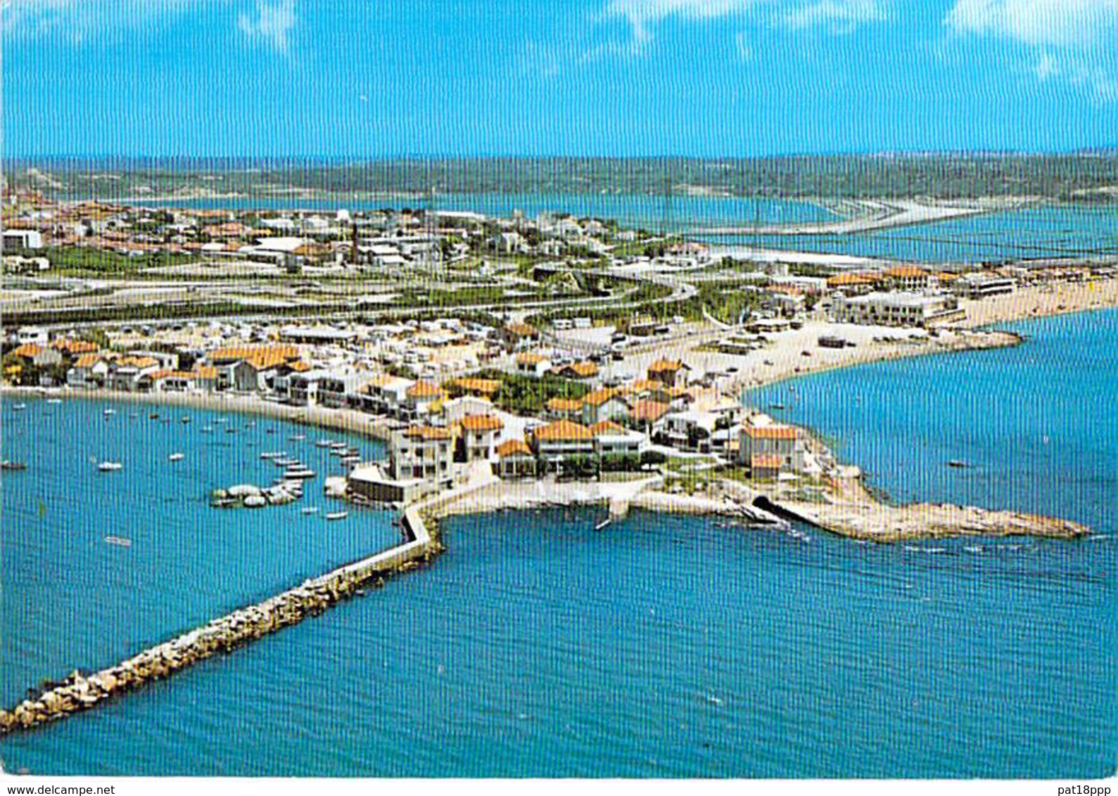 13 - FOS Sur MER : Vue Aérienne - Le Port Et La Plage - CPSM CPM Grand Format - Bouches Du Rhône - Autres & Non Classés