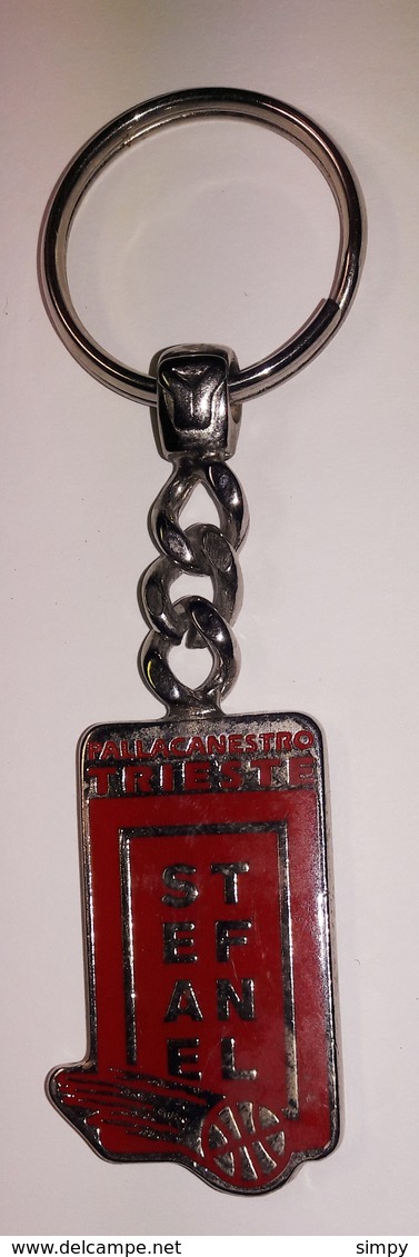 Basketball Club STEFANEL Trieste Italy Key Chain Key Ring - Porte-clefs