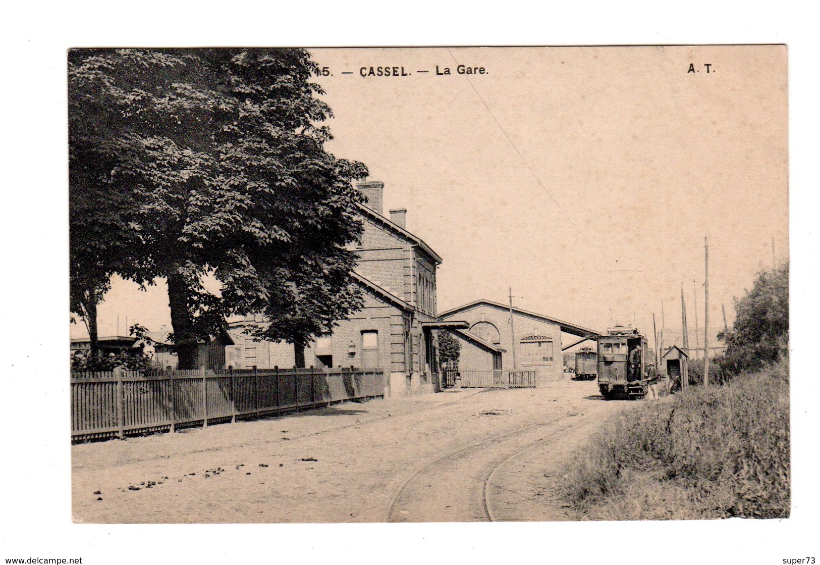 CPA 59 - Cassel - La Gare , Wagon - Cassel