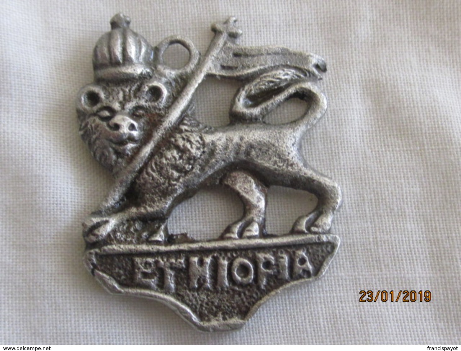 Ethiopia: Fancy Lion Of Judah's Pendent (with A Loop) - Pendentifs