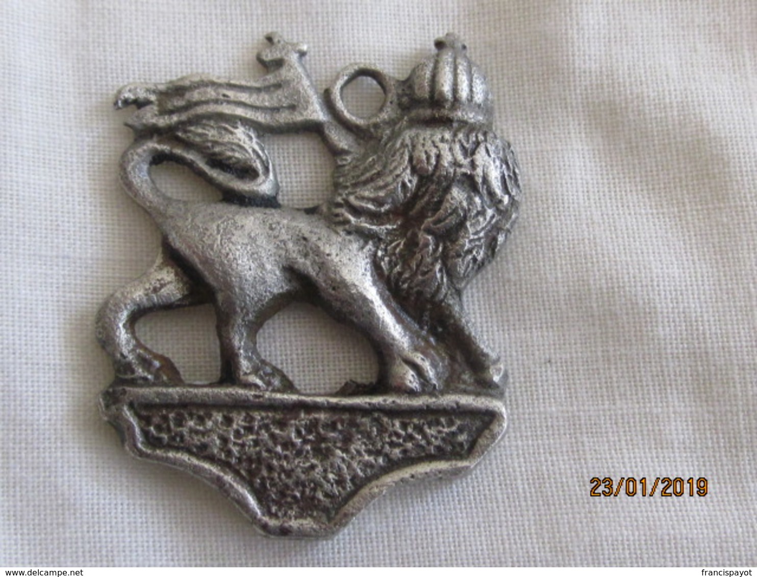 Ethiopia: Fancy Lion Of Judah's Pendent (with A Loop) - Pendentifs