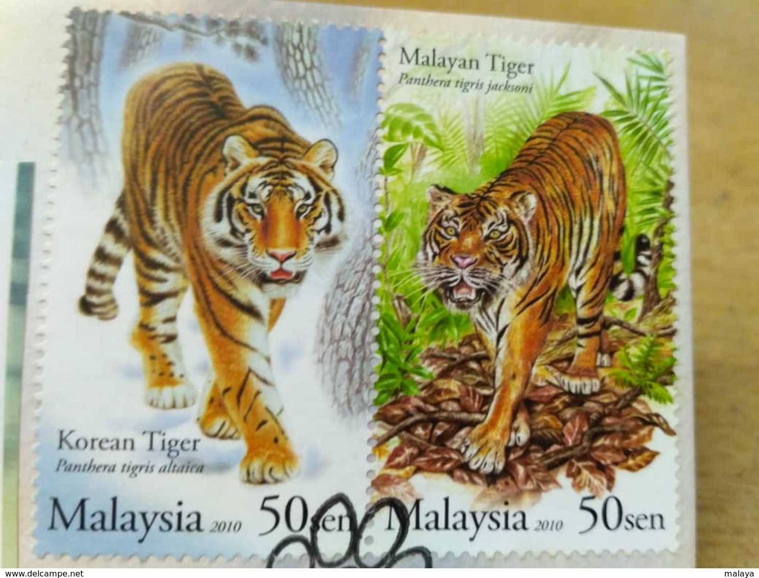 Malaysia FDC 2010 Set Diplomatic Relationship Tiger Korea & Malaysia With Brocure - Malaysia (1964-...)