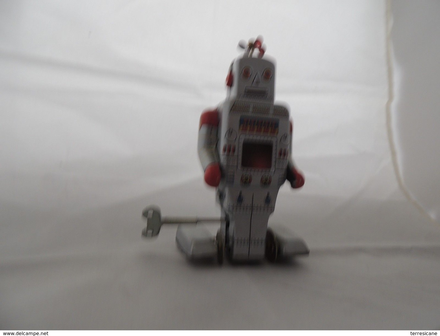 Robot In Latta Carica A Molla Modello Vintage No Box Come Nuovo B1 - Altri & Non Classificati