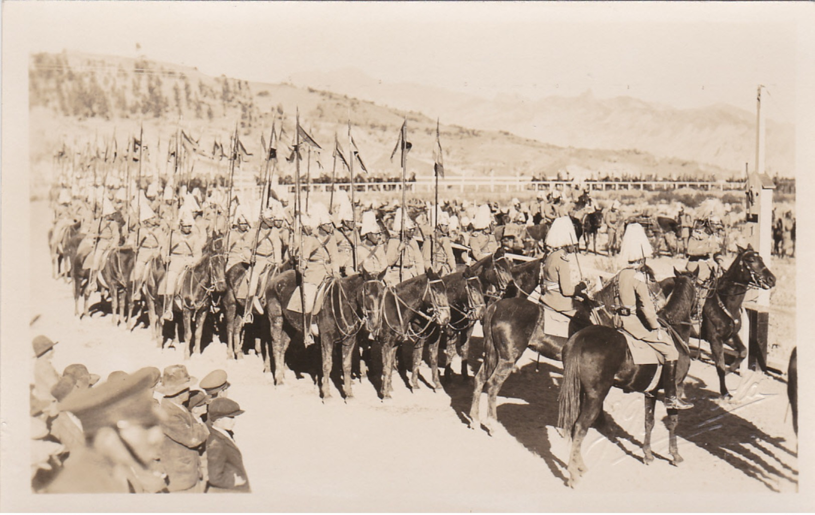 RP: LA PAZ , Bolivia , 00-10s ; Soldiers On Parade - Bolivia