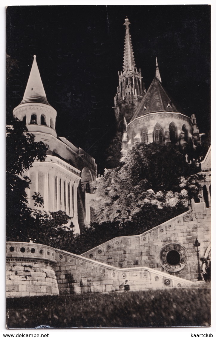 Budapest -  Halászbástya - Night / Nuit - Hongarije