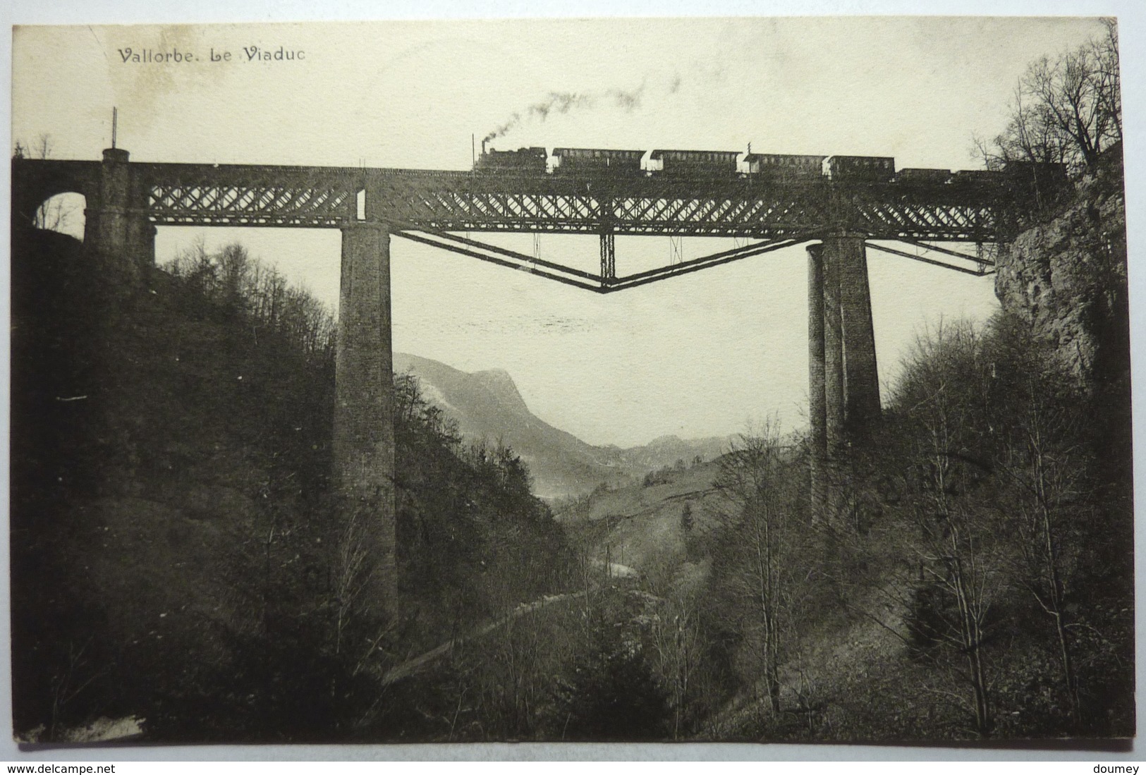 LE VIADUC - VALLORBE - Vallorbe