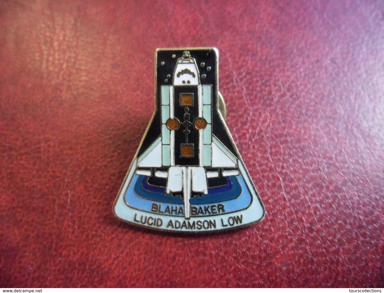 PIN'S NASA STS-43 SPACE SHUTTLE ATLANTIS LUCID ADAMSON LOW BAKER BLAHA PIN ESPACE NAVETTE SPACIALE En 1991 USA - Espace